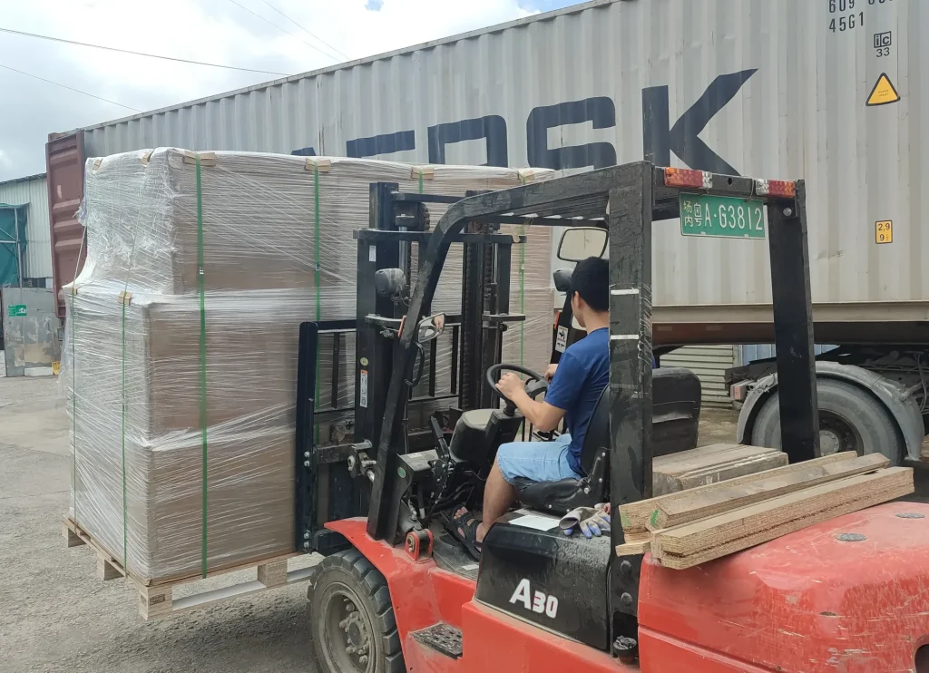 Packaging & Logistics Coordination (2)